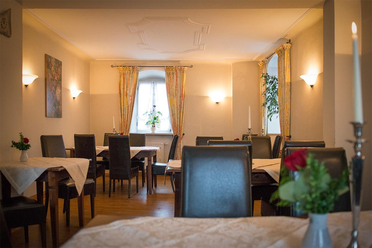 Der Patrizierhof - Weingut Gasthof Hotel - Familie Grebner Grosslangheim Екстер'єр фото